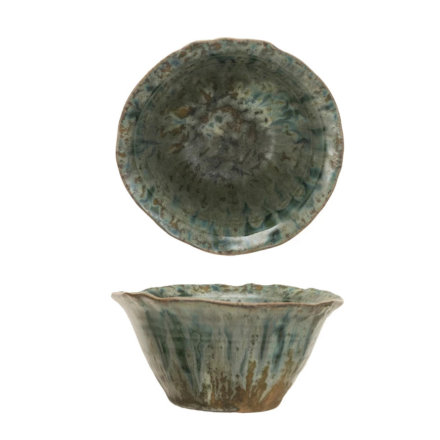 Green reactive crackle glaze bowl