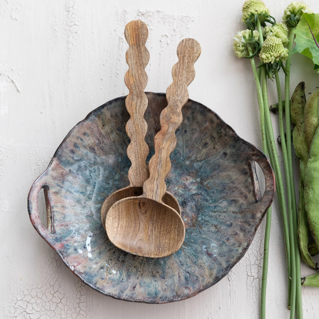 Salad Servers w/Scalloped Handle - 2 pc